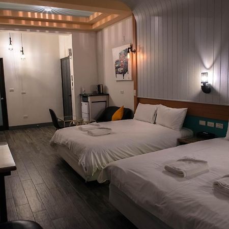 Happy Wing Guesthouse Hualien City Ngoại thất bức ảnh