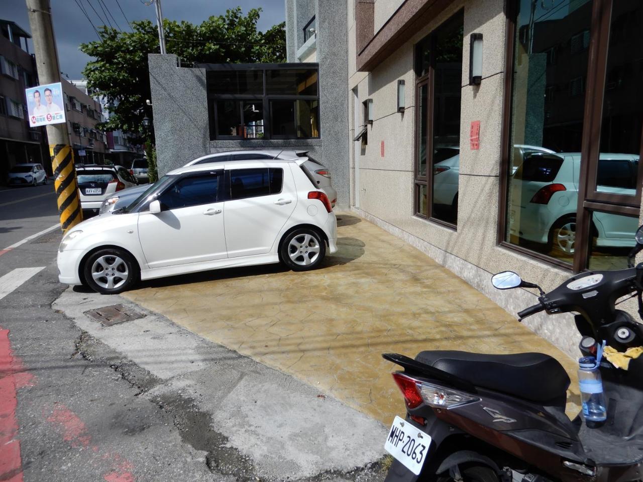 Happy Wing Guesthouse Hualien City Ngoại thất bức ảnh