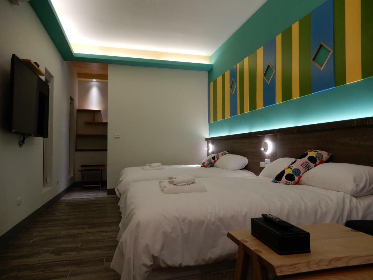 Happy Wing Guesthouse Hualien City Ngoại thất bức ảnh