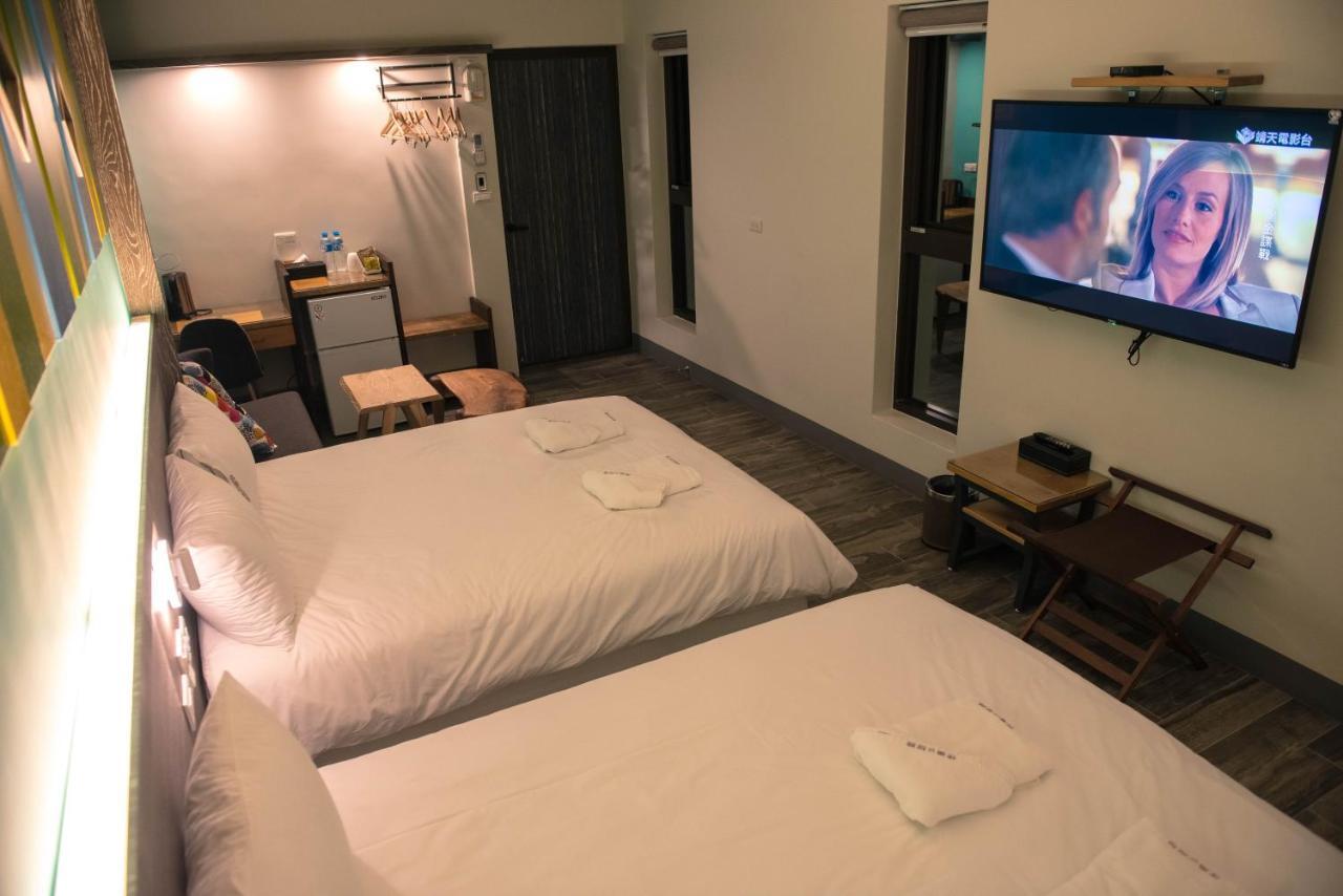 Happy Wing Guesthouse Hualien City Ngoại thất bức ảnh